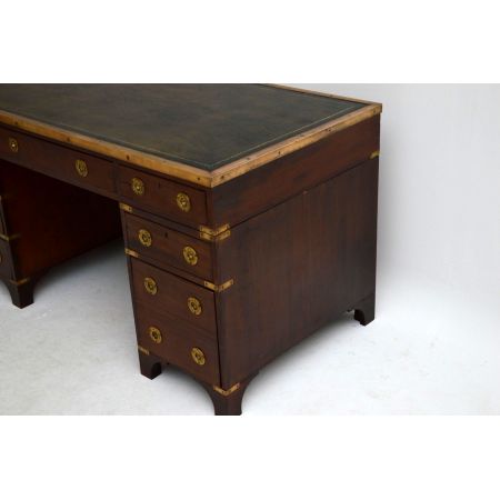 Antiker Campaign Schreibtisch