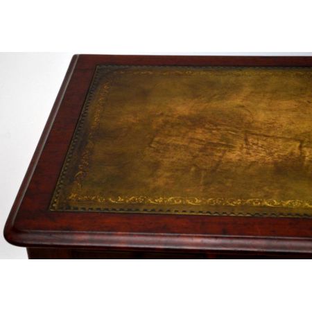 Antik Writing Table Desk