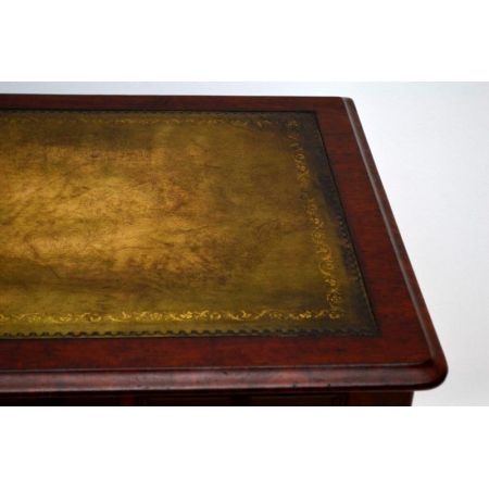 Antik Writing Table Desk