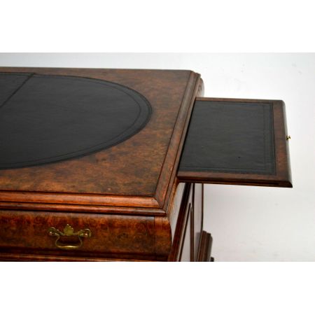 Antiker beeindruckender Partners Desk Schreibtsich