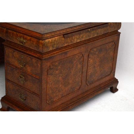 Antiker beeindruckender Partners Desk Schreibtsich