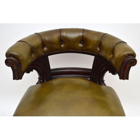 Antiker William IV Mahagoni Ledersessel