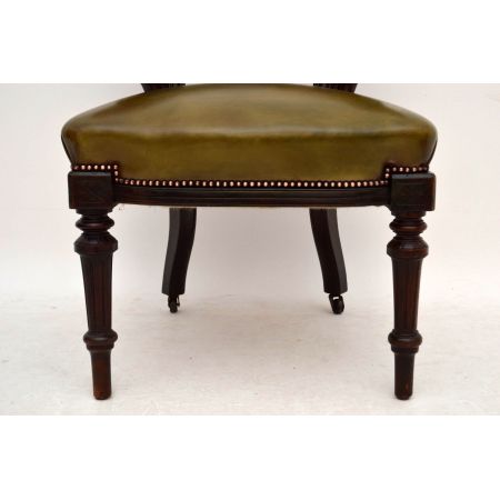 Antiker William IV Mahagoni Ledersessel