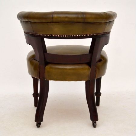 Antiker William IV Mahagoni Ledersessel