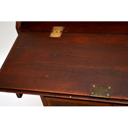 Antiker Oyster Veneer Schreibtischkommode