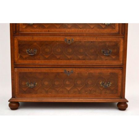 Antiker Oyster Veneer Schreibtischkommode