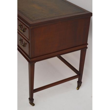 Antiker Mahagoni Schreibtisch mit Leder Schreibtischfläche Holzschreibtisch Bürotisch