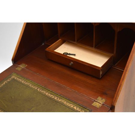 Antiker schmaler Sekretär Writing Bureau