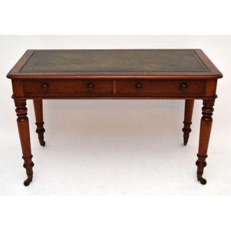 Antiker Viktorianischer Schreibtisch