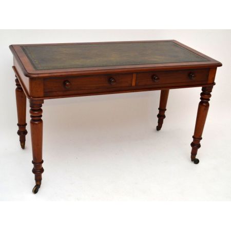 Antiker Viktorianischer Schreibtisch