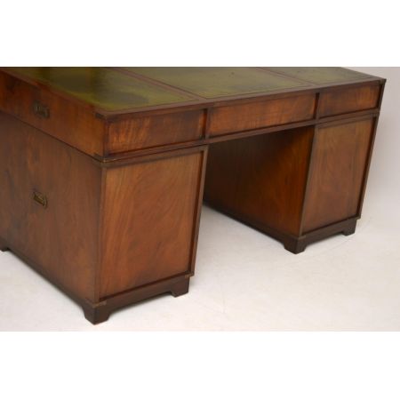 Antiker Mahagoni Militär Schreibtisch