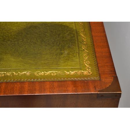 Antiker Mahagoni Militär Schreibtisch