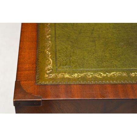 Antiker Mahagoni Militär Schreibtisch