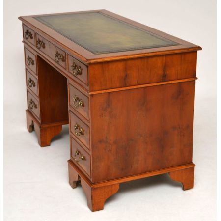 Antiker Georgianischer Schreibtisch Eibe