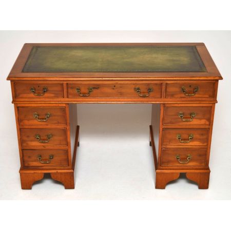 Antiker Georgianischer Schreibtisch Eibe