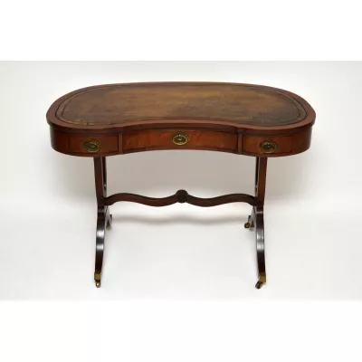 Antiker nierenförmiger Edwardian Schreibtisch
