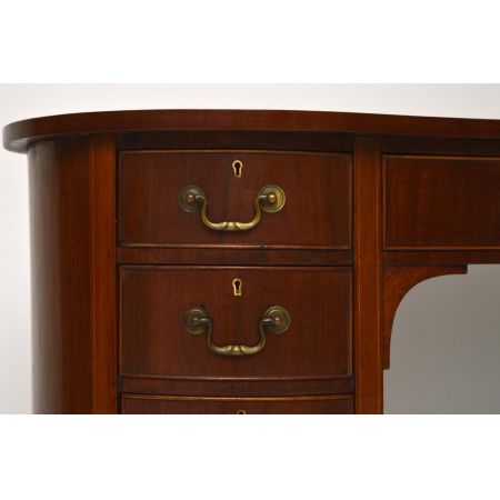 Antiker nierenförmiger Edwardian Schreibtisch aus Mahagoni