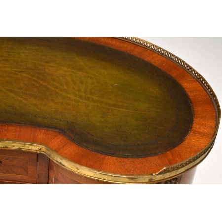 Antiker Kidney Shaped Schreibtisch