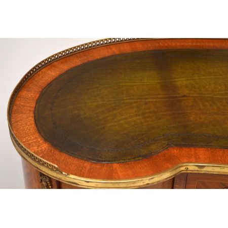 Antiker Kidney Shaped Schreibtisch