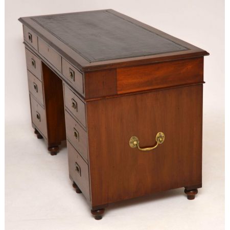 Antiker Mahagoni Leder Top Campaign Schreibtisch