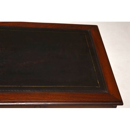 Antiker Mahagoni Leder Top Campaign Schreibtisch