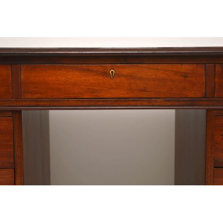 Antiker Mahagoni Leder Top Campaign Schreibtisch