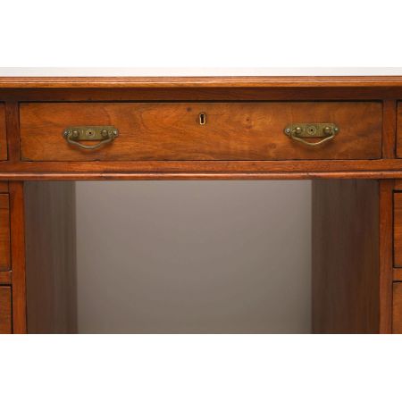 Antiker Victorian Nussbaum Leder Schreibtisch