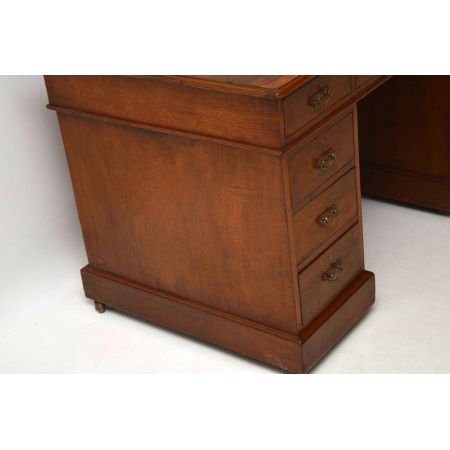 Antiker Victorian Nussbaum Leder Schreibtisch