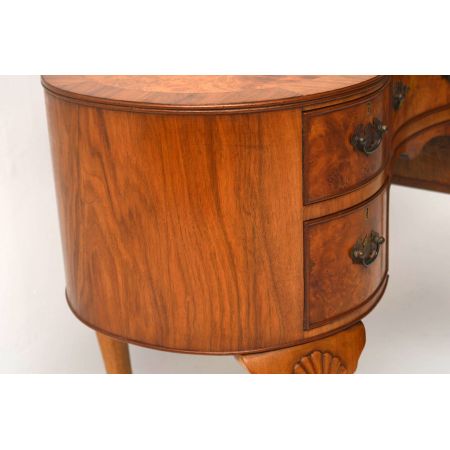 Antiker Burr Nussbaum Kidney Schreibtisch /Frisierkommode
