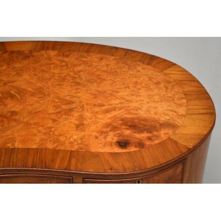 Antiker Burr Nussbaum Kidney Schreibtisch /Frisierkommode