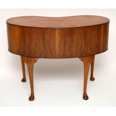 Antiker Burr Nussbaum Kidney Schreibtisch /Frisierkommode