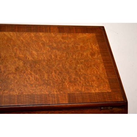 Nussbaum sekretär Bureau  mit grüner schreibplatte 