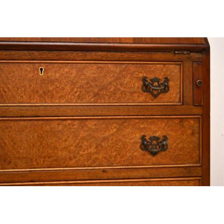 Nussbaum sekretär Bureau  mit grüner schreibplatte 