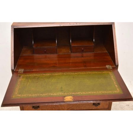 Nussbaum sekretär Bureau  mit grüner schreibplatte 