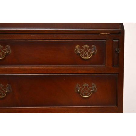 Mahagoni sekretär Bureau mit Lederbezogener Schreibplatte 