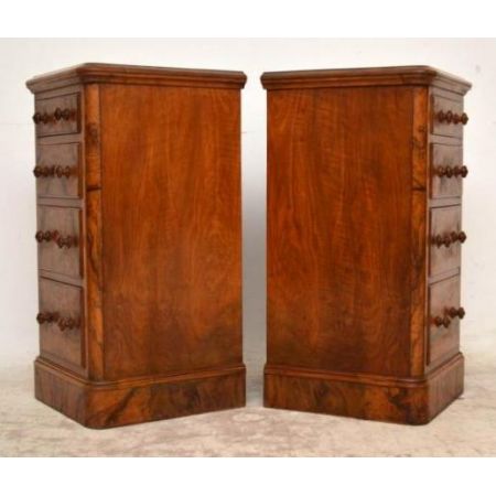 Antike Nachtschränkchen H.Ogden Manchester