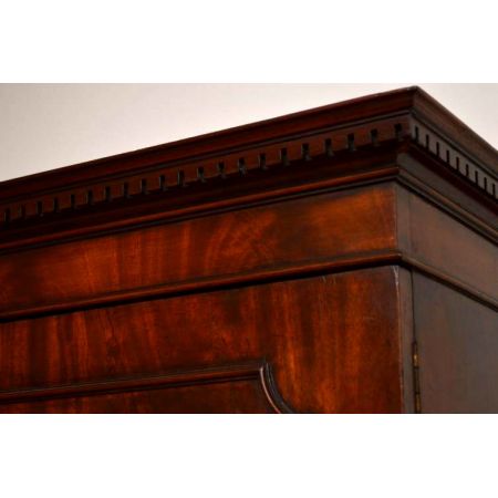 Antiker 2 türiger  Mahagony Kleiderschrank 