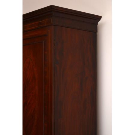 Antiker Wäscheschrank Linen Press Satinwood