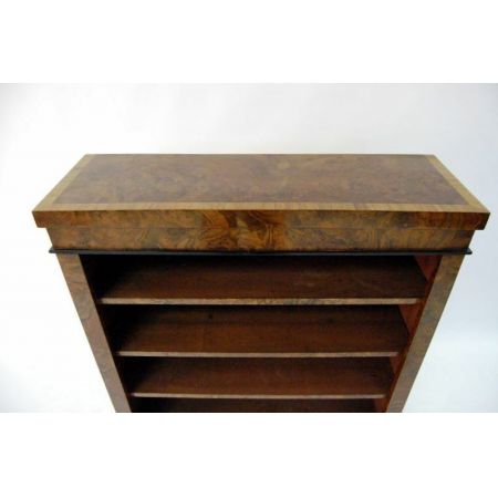 Rekonstruierter antiker Victorian Nussbaum Bücherregal