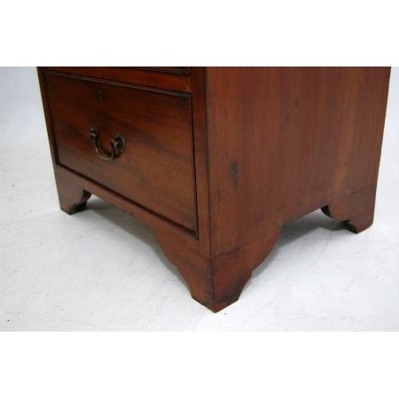 Ein Paar antiker Georgean Mahagoni Nachttische