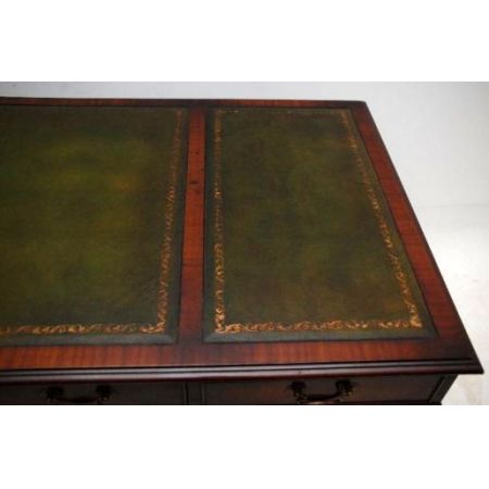 Antiker Schreibtisch - Georgian Style - Lederschreibfläche