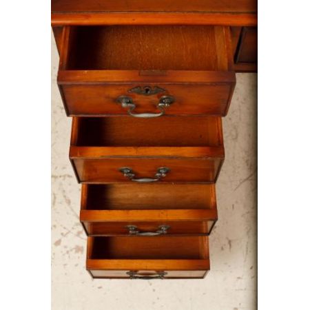 Kleiner antiker Schreibtisch - Georgian