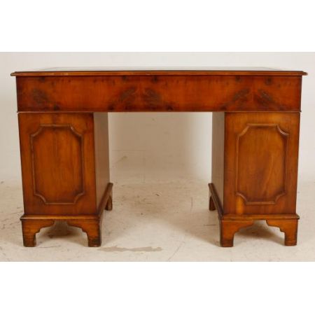 Kleiner antiker Schreibtisch - Georgian