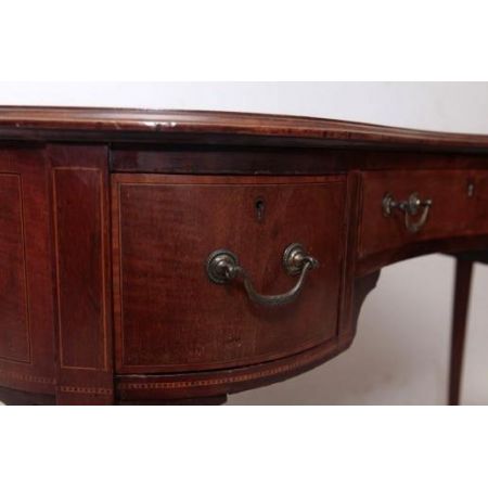 SDamenschreibtisch Mahagony mit Lederplatte Original edwarian 