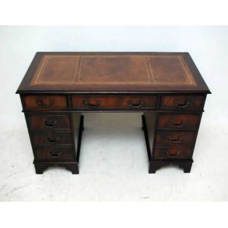 Mahagoni Schreibtisch mit  handgeprägter Lederplatte 9 Schubladen 