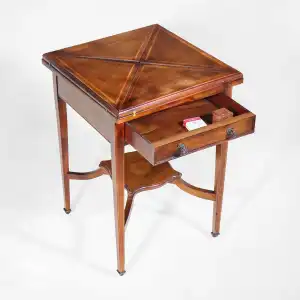 Antiker Klappbarer Spieltisch