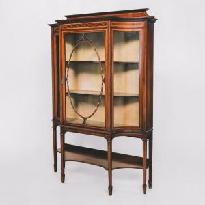 Edwardian Display Cabinet, Vitrine mit Perlmutt Intarsien, Schrank mit Glasfront