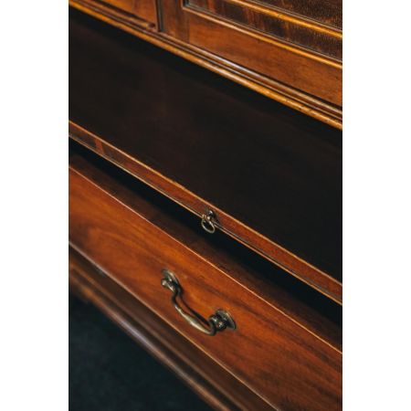 Antiker Viktorianischer Kleiderschrank aus Mahagoni