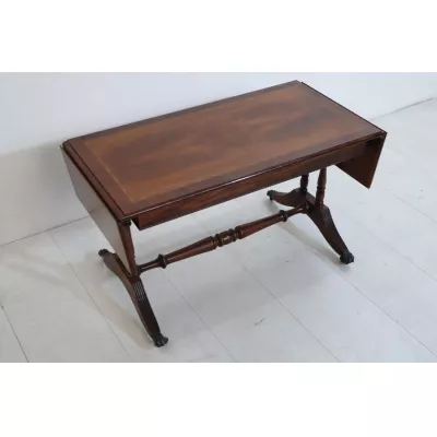 Eleganter Drop Leaf Sofatisch, in Mahagoni, original englisch