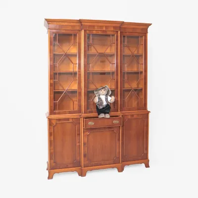 Heldense Eibe Bücherschrank